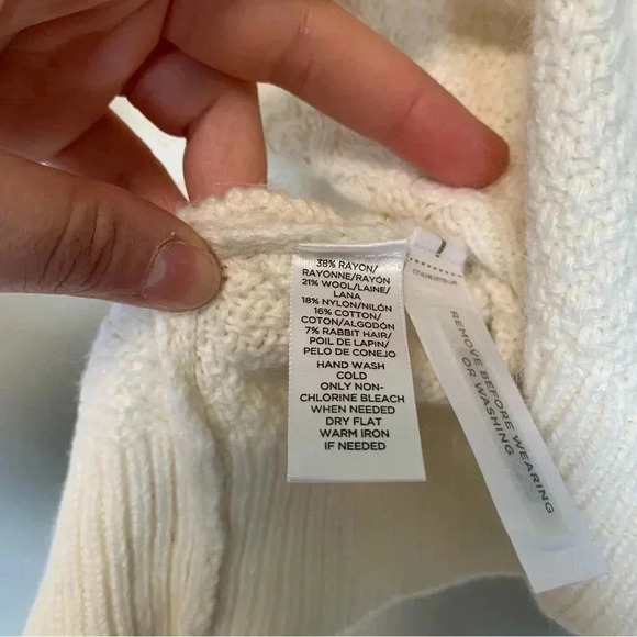 NWT  LOFT cotton wool rabbit hair blend cable knit ivory sweater - Picture 5 of 5